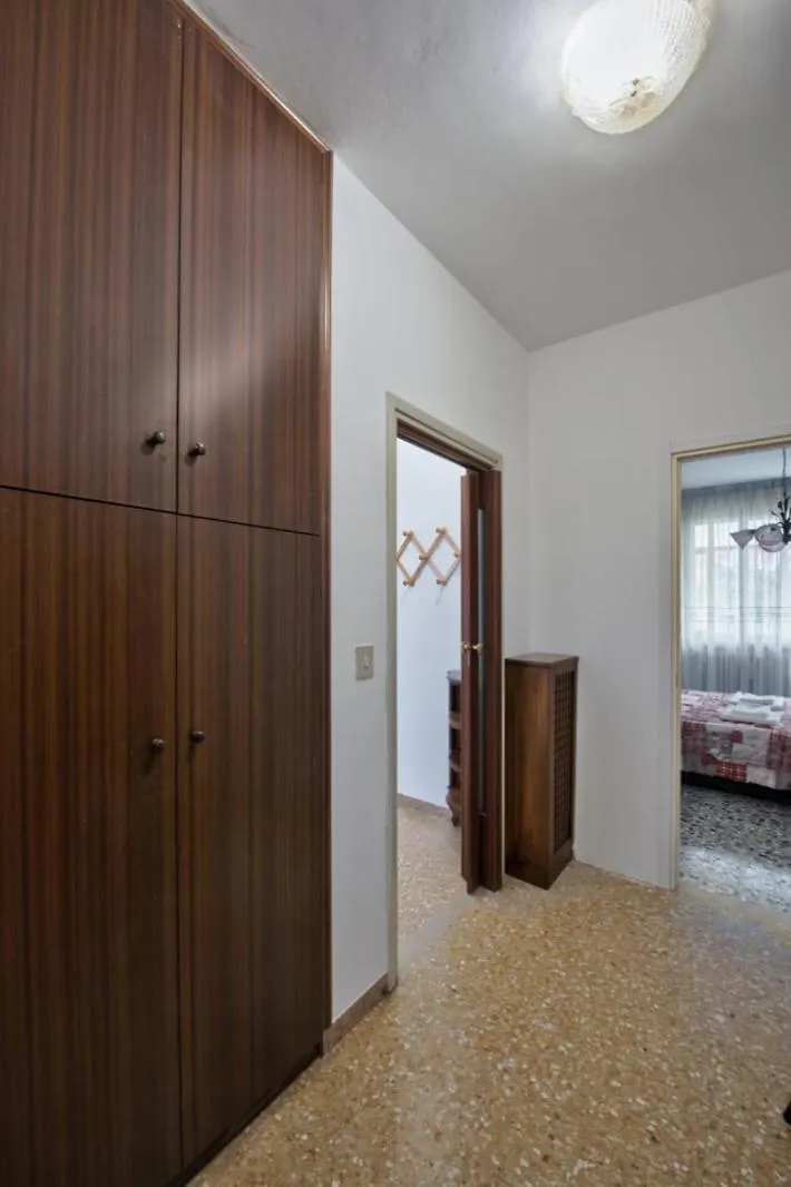 Urban Apt Neighbour Βενετία Πανσιόν